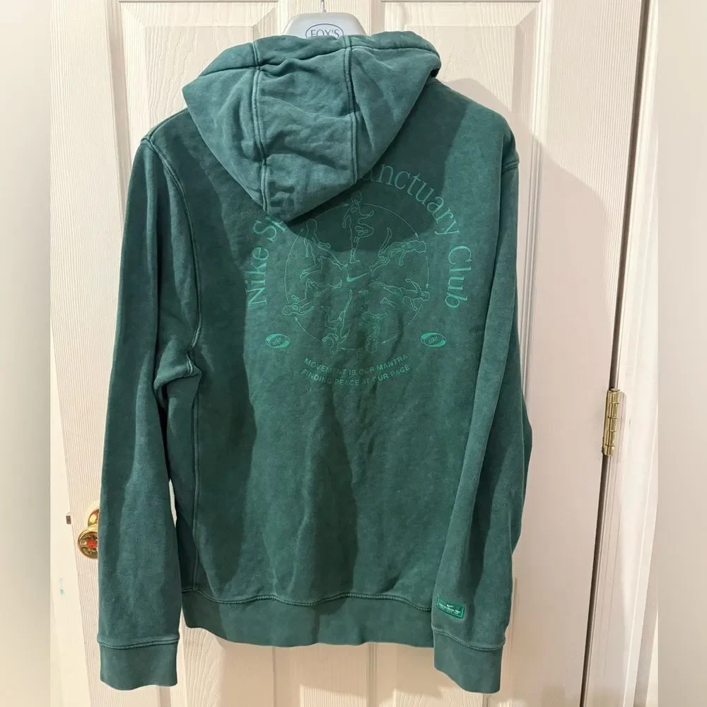 Nike Vintage Distressed Green Nike Hoodie Sweatshirt — Used, Size M